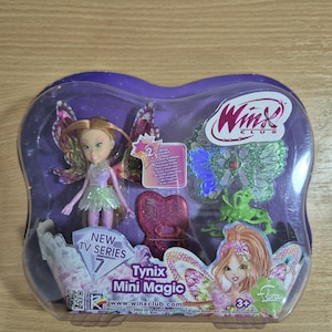 Winx Club Tinix Mini magic Flora doll new