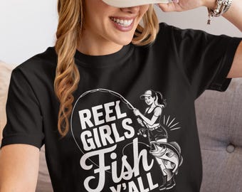 Camiseta Reel Girls Fish Y'all: Camiseta de pesca de lubina para mujer