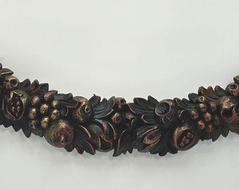 Vintage Italian Swag Wall Decor Red, green, Gold Resin Hollywood Regency, RARE.