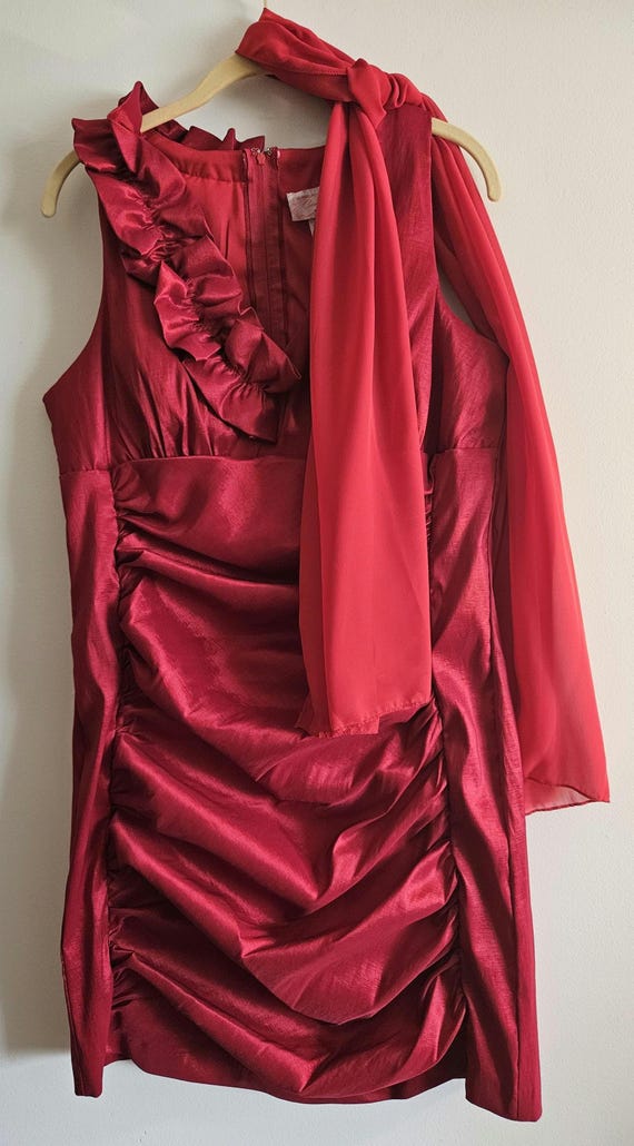 Vintage Cindy Formal Dress Red Sleeveless Ruffle Ruched Cocktail Party Dress Vintage Cindy Formal Dress Red Sleeveless Ruffle Ruched Cocktail Party Dress