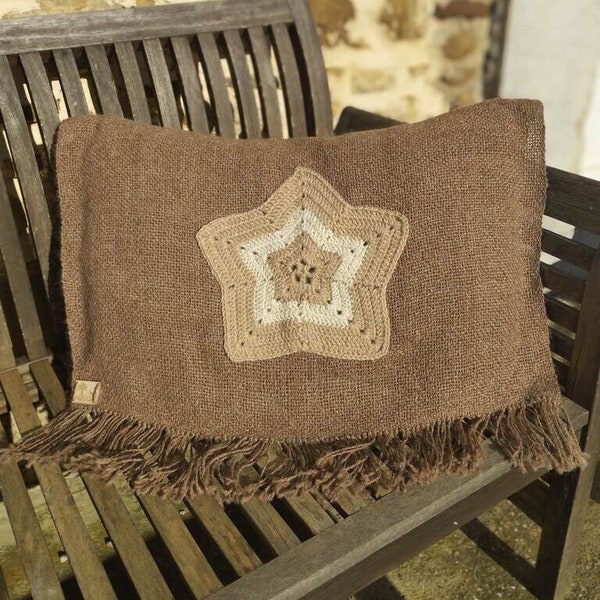 Grand coussin tissé en laine d'alpaga avec rembourrage en laine d'alpaga brute