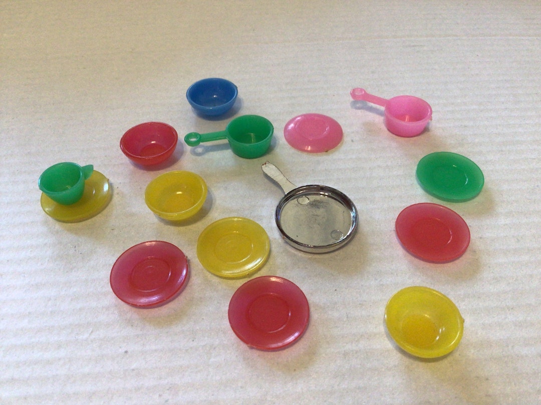 Barbie Deluxe Reading Kitchen Dishes 1960s - Etsy