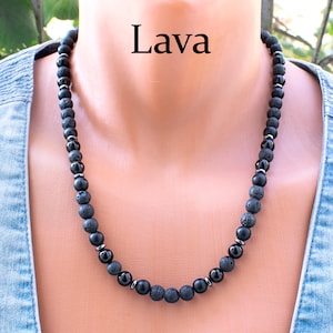 Herenketting van zwarte onyx en lava hematiet • Lange ketting met zwarte kralen voor heren • Surfer Beach mannelijk • Cadeau voor echtgenoot • SD50