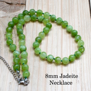 Jadeit Halskette • Grüne Jade Halskette • Jade Perlen Halskette • Handgeknüpfte Handwerker Halskette • Muttertagsgeschenk • März Geburtsstein • SD6