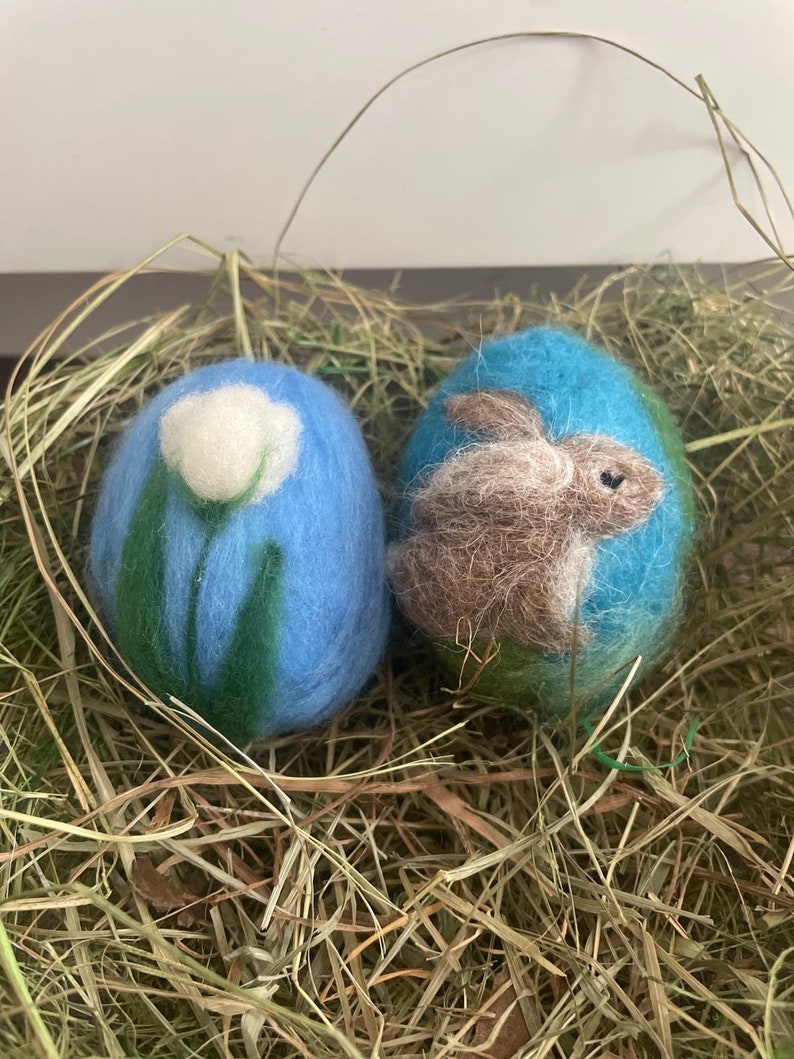 Easter eggs made of felt wool, Easter decorations image 1