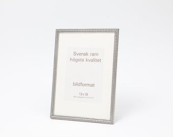 Minimalist silver frame – Art Deco style photo frame, silver-plated brass with enamel, 13x18 cm – Top-quality Swedish frame (26-0030)