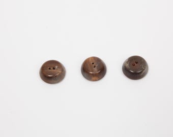 Set of 3 horn buttons - 2.2 cm - round horn buttons, 1 cm high, 2 holes, for traditional clothing, for jackets, cardigans, and jackets - vintage