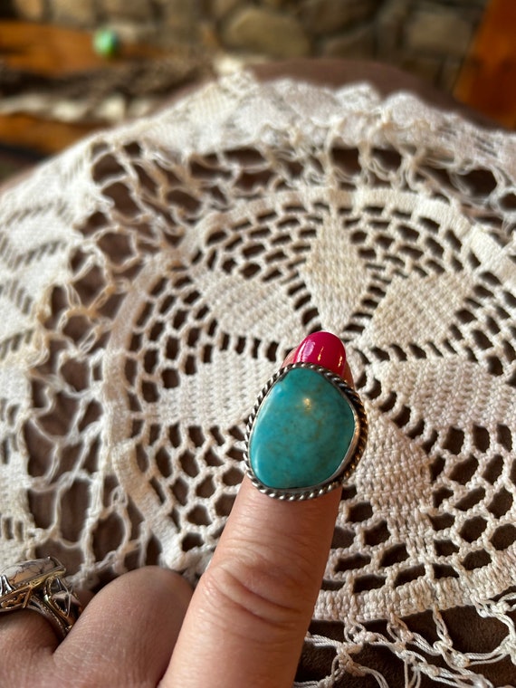 Vintage Navajo Turquoise ring. Size 4