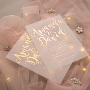 Faire-part transparent avec dorure à chaud pour mariage, baptême, anniversaire