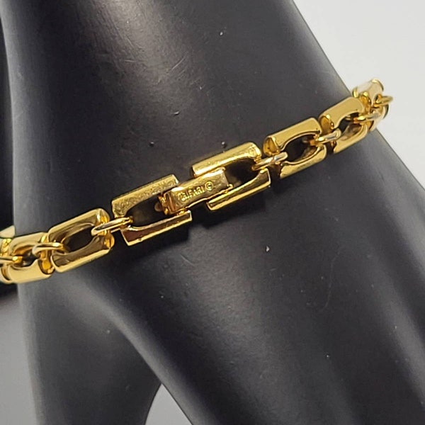 Trifari Block Chain Gold tone Bracelet Vintage Signed