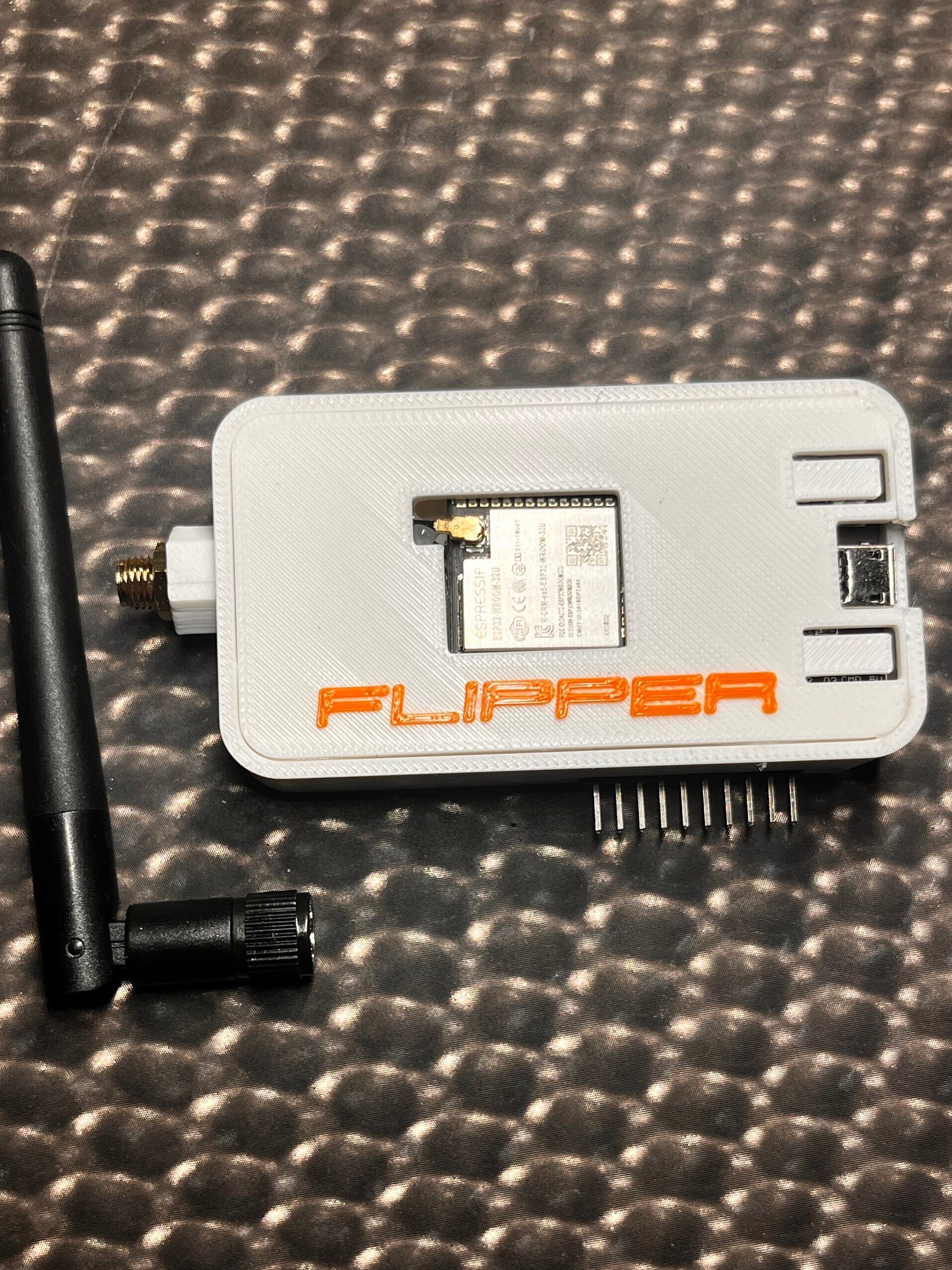 Flipper Zero Wifi Board mit externer Wifi Antenne / 3D Gedruckten Case