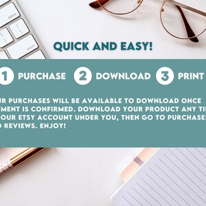 Puede incluir: Un teclado blanco, unas gafas y un cuaderno con papel rayado est&aacute;n sobre una superficie blanca. El texto "QUICK AND EASY!" est&aacute; en la parte superior de la imagen. Debajo del texto hay tres pasos para comprar un producto digital: 1. COMPRAR, 2. DESCARGAR, 3. IMPRIMIR. El texto debajo de los pasos explica que la compra estar&aacute; disponible para descargar una vez que el pago se confirme. El texto tambi&eacute;n explica c&oacute;mo descargar el producto y d&oacute;nde encontrar las compras y las rese&ntilde;as.