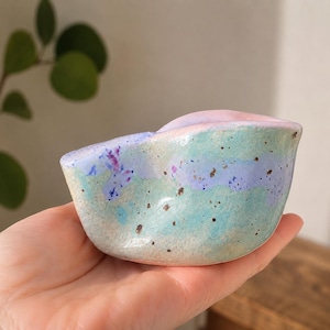 Mini-récipient en céramique fait main | Pot moucheté pastel | Porte-sel et herbes | Céramique de seconde qualité | Pièce unique