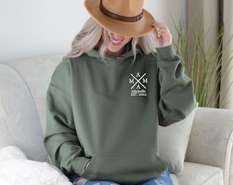 Personalized Mom Hoodie with Kids Names & Birth Years - Gift for Moms Mother's Day.Gifts.Birthday Gift.Gift for Her.