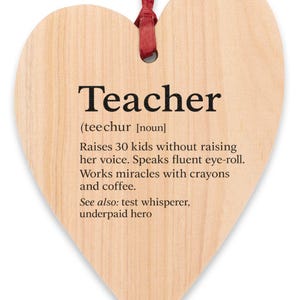 Handcrafted Heart-Shaped Wooden Ornaments for Teachers, Valentine&#39;s Day Gifts, Home Decor, Personalized Keepsakes, Festive Season Decor
