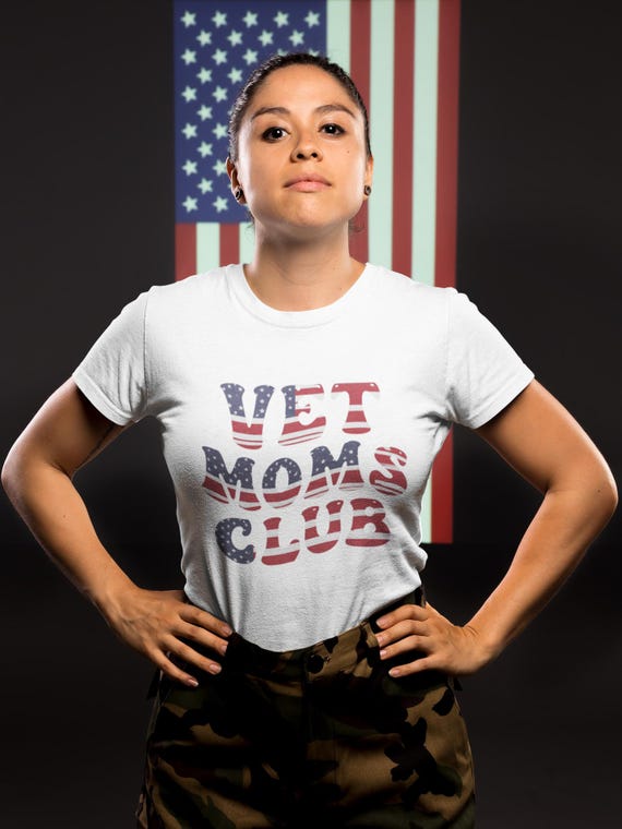 Vet Moms Club T-shirt: Patriotic Military Mom Tee