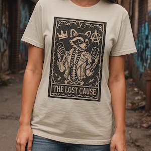 Skeleton Raccoon Tarot Card T-Shirt: Gothic Punk Streetwear