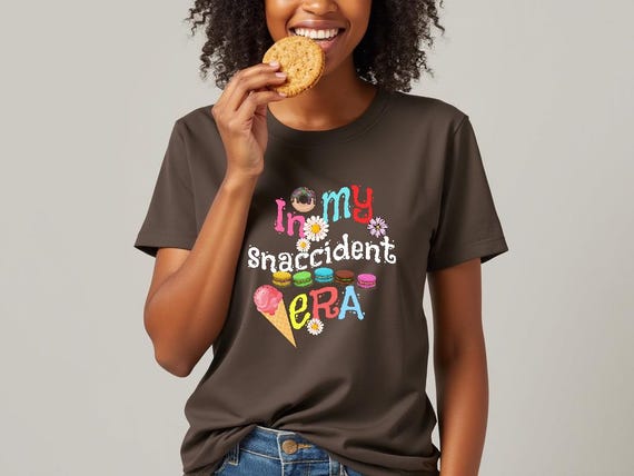 Funny Food Shirt Snack Lover Tee Millennial Humor Clothing Comfort Colors Unisex In My Snaccident Era T-Shirt Foodie Apparel Gift Dessert