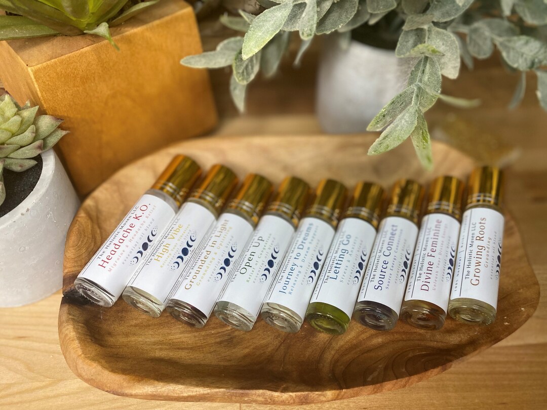 Reiki-Infused Sanctify and Manifest Rollerball Perfumes main image 1