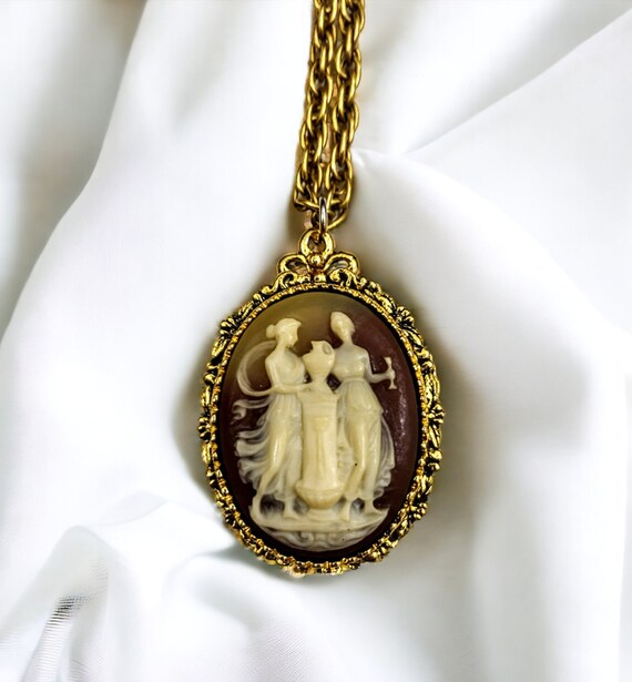 Vintage Cameo Pendant Necklace, Vintage Necklace,… - image 4