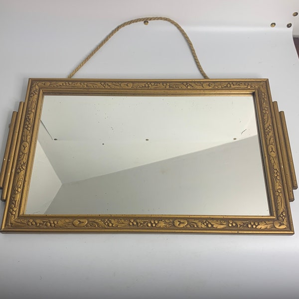 Vintage mirroir dore mural mirror wall hanging Victorian décor wood and plaster gold color Vanity tray