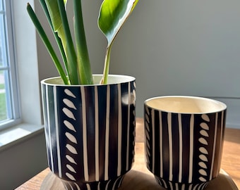 Morden Black with  off white lines Ceramic Planter Set/Indoor/Outdoor Pottery/mother day gift
