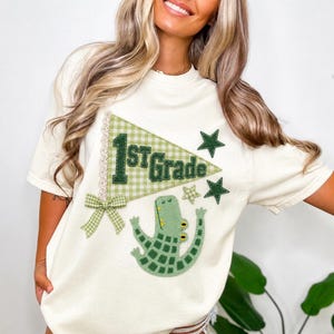 First Grade Teacher Shirt, Faux Patchwork 1st Grade Teacher Shirt, Gator Teacher, Custom Grade Teacher Gifts, Elementary Teacher Shirts