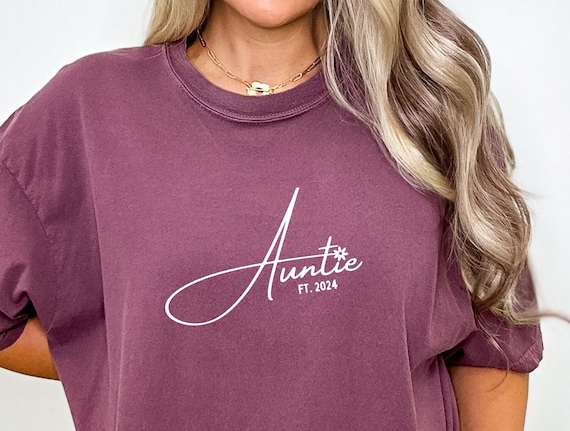 auntie est shirt, cool aunt era shirt, cool aunt shirt, great aunt shirt, new aunt t shirt, cute auntie shirt, cool aunts club, Minimalistic