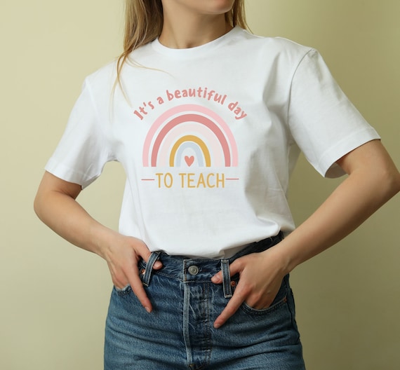 It's a good day to teach shirt, teacher shirt, cute classroom look, pre-school teachers, inspirational tees, teach and inspire tshirt