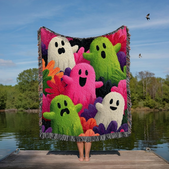 Pinkoween Ghost Blanket, Cute Fall Woven Throw, Pink Ghost Blanket, Pastel Goth Baby Blanket, Boo Basket Gift, Pink Goth, Spooky Cute Décor