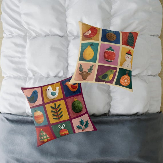 Vintage Christmas Pillow, Cozy Holiday Cushion, Mid Century Modern Xmas Decor, Cute Winter Throw Pillow, Festive Home Accent, Gift for Her