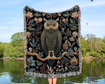Owl Woven Blanket, Boho Owl Lover Gift Throw, Tapestry Gift for Owl Lovers, Owl Bedroom Decor, Bird Nerd Blanket, Medieval Decor