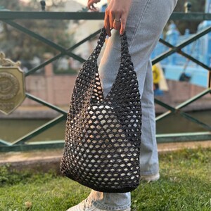 Black Raffia Crochet Bag – Handmade Summer Beach Tote – Lightweight Mesh Shoulder Bag – Boho Eco-Friendly Purse