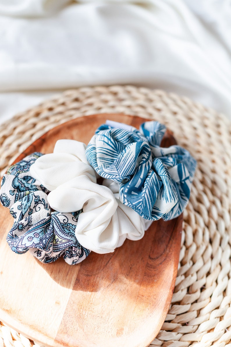 Handmade Chouchou / Scrunchie image 2