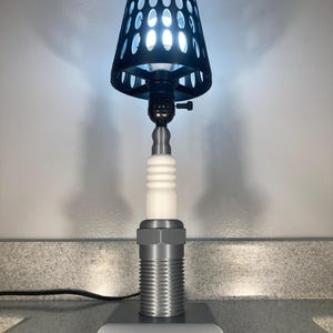 Spark Plug Lamp (Fully 3D Printed)