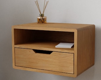 Schwebender Nachttisch aus massivem Eichenholz | ANEO