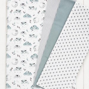 Stoffpaket Wolken und Mond * 4x Baumwollstoffe á 50 x 140 cm * Stoffset für Baby, Patchwork & Kinderzimmer * Baumwollstoff Set * DIY