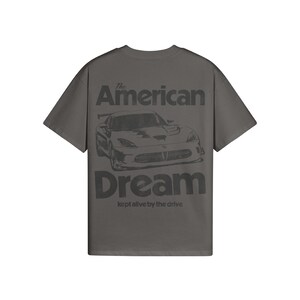 La camiseta del sueño americano, la camiseta Dodge Viper, la camisa del coche, la camisa de carreras, el coche de carreras, América Charcoal Gray