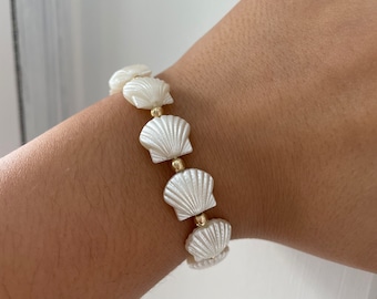 Shell bead bracelet