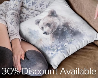 Winter Bear Pillow Cover Rustic Cabin Decor Holiday Throw Cushion Washable Snowy Woodland Christmas Gift Nature Inspired Cozy Home Accent