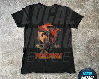 Camiseta con gráfico de dragón feminista - Camiseta de castillo de dragón de fantasía gótica - Camiseta de fantasía oscura feminista - Camiseta con gráfico de feminismo vintage