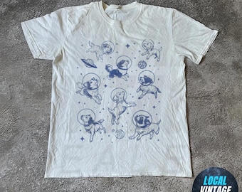 Hunde im Weltraum Shirt, lustiges Hund Tshirt, übergroßes Shirt, Ästhetisches Grafik Retro Vintage T Shirt, Hunde Liebhaber Geschenk
