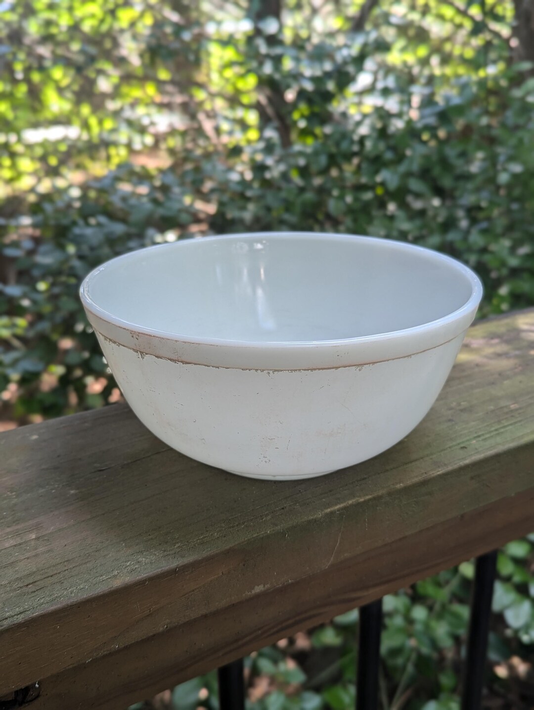 Pyrex Red 403 2.5 Quart Mixing Bowl With Significant Dishwasher Damage ...