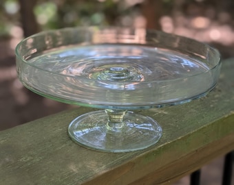 Clear Glass Pedestal Cake Stand – Mid Century Modern Style, 10.75 Inch Diameter