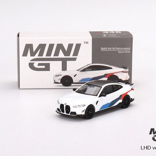 Mini GT BMW M4 M-performance (G82) Alpine White - MGT00346 1:64