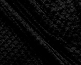 Tecido macio preto 100% poliéster Minky com textura de bolinhas. Ideal para costura e artesanato. 147 cm de largura. Vendido por metro.