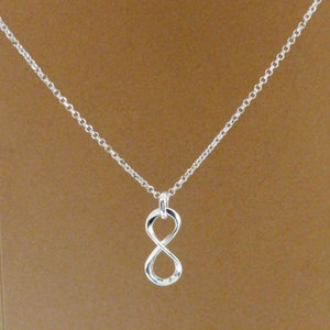 Infinity - Handmade Geometric Necklacε - 925 Silver Necklace - Mobius Strip Silver Pendant- Modern Necklace- Trendy Necklace- Hypoallergenic