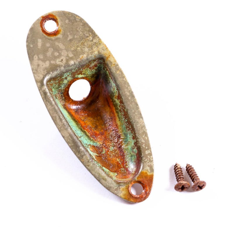 AGP ™ Aged Relic Jack Plate Part For Strat-Style Electric Guitars 5212615