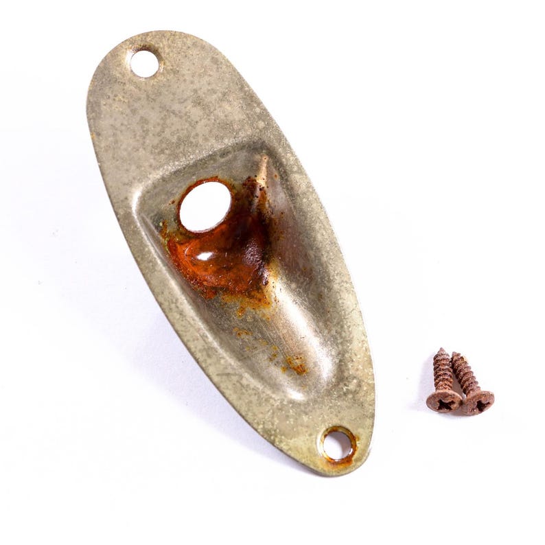 AGP ™ Aged Relic Jack Plate Part For Strat-Style Electric Guitars 5212616