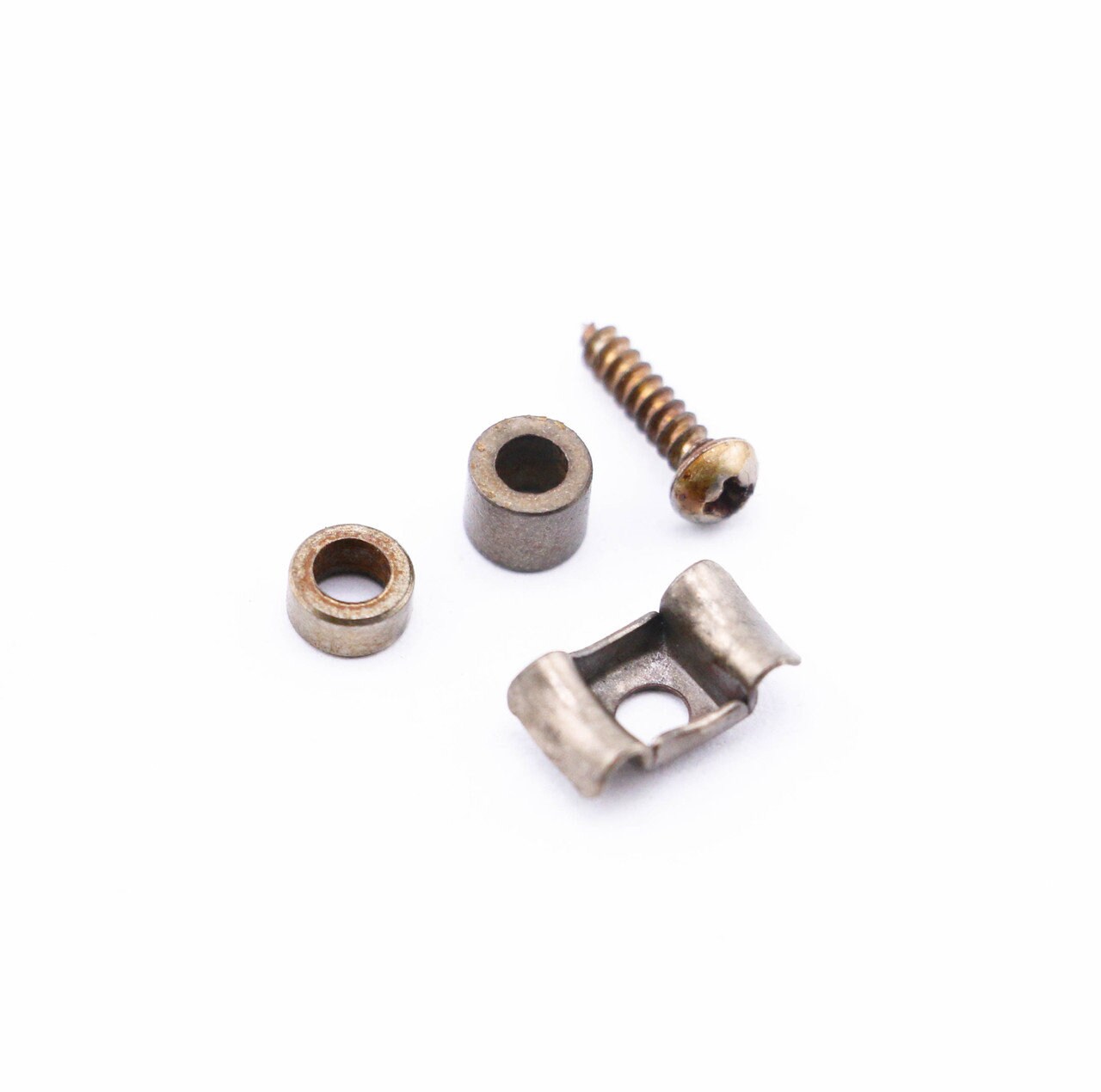 AGP ™ - Fender ® Strat ® Tele ® Aged Relic Butterfly String Retainer ...